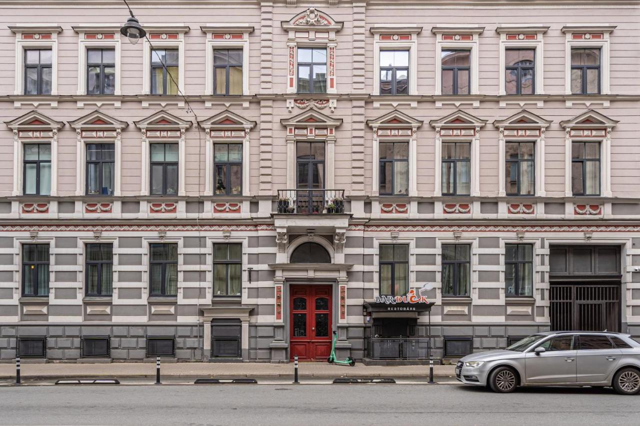 Trendy Top-Floor Stay In Heart Of Riga, Near Bars & Culture Ngoại thất bức ảnh