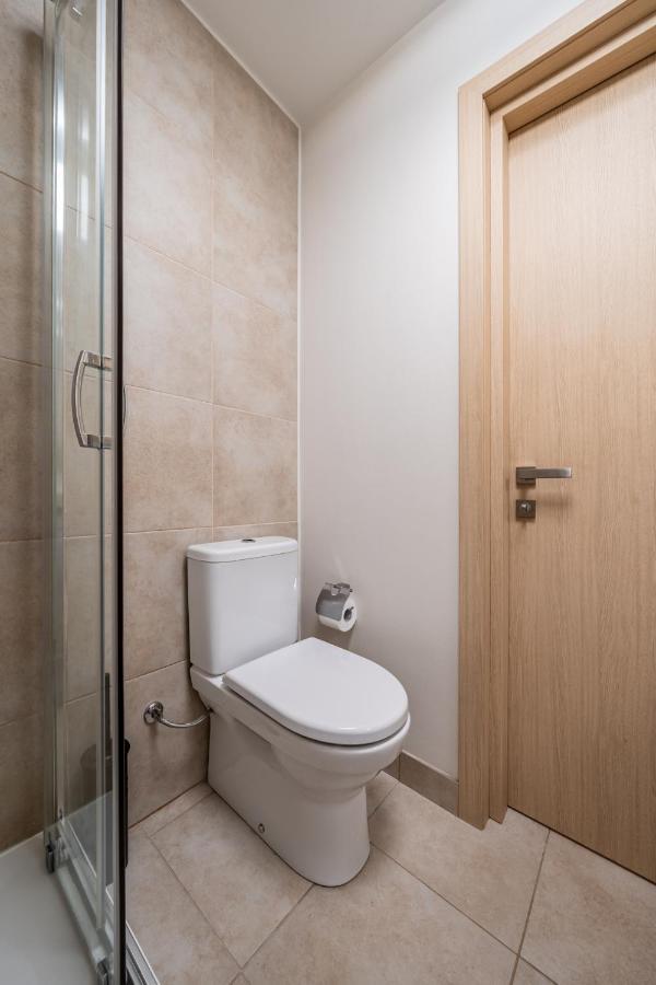 Trendy Top-Floor Stay In Heart Of Riga, Near Bars & Culture Ngoại thất bức ảnh