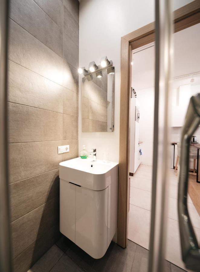 Trendy Top-Floor Stay In Heart Of Riga, Near Bars & Culture Ngoại thất bức ảnh